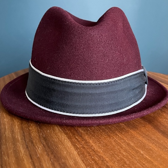 100% Wool Burgundy Fedora | New York Hat Co. - Picture 2 of 7